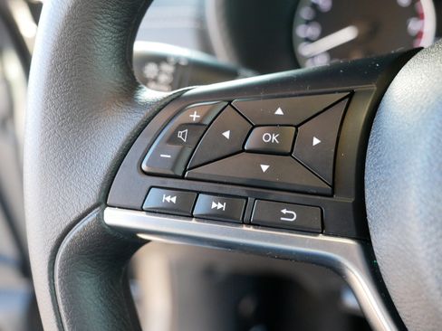 Certified 2025 Nissan Sentra SV image 27