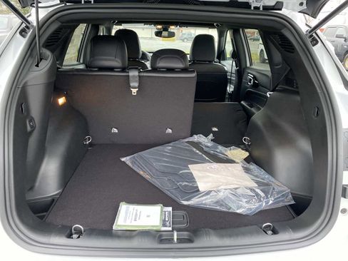 New 2026 Jeep Compass Limited image 5