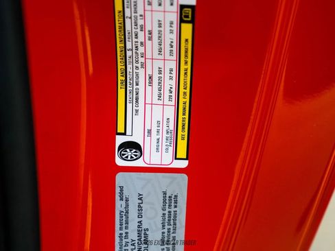 Used 2017 Dodge Challenger R/T w/ Quick Order Package 22P T/A RWD image 32