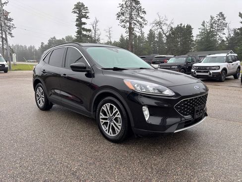 Used 2021 Ford Escape SEL w/ Technology Package FWD image 1