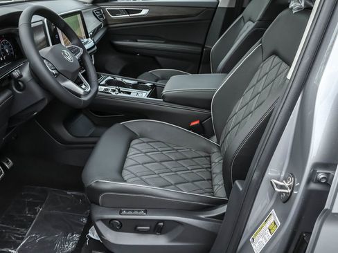 New 2026 Volkswagen Atlas SEL Premium R-Line image 24