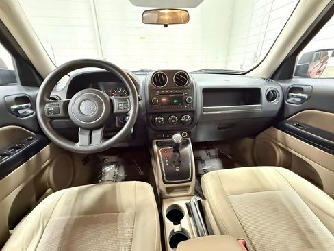Used 2011 Jeep Patriot Sport w/ PWR Value Group image 24