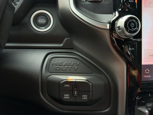 New 2026 RAM 3500 Big Horn AWD/4WD image 30