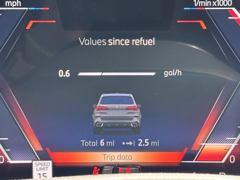 Used 2026 BMW X5 xDrive40i w/ M Sport Package image 24