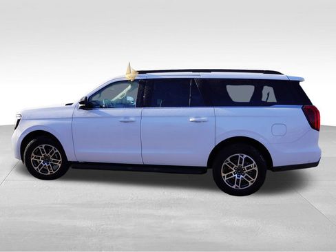 Certified 2025 Ford Expedition Max Active image 9