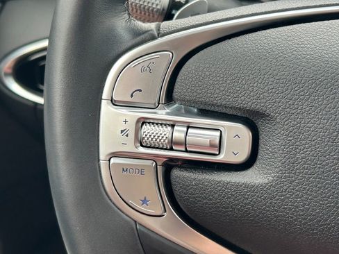 Used 2025 Genesis GV70 2.5T image 35