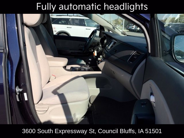 Used 2020 Kia Sedona LX FWD image 32
