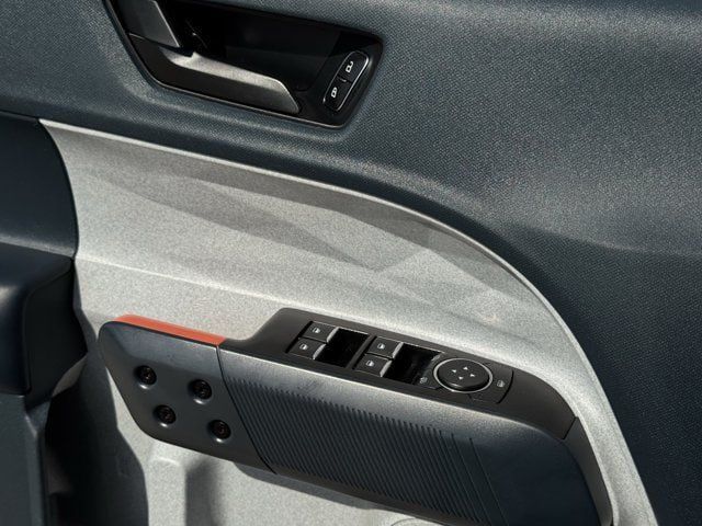 Used 2022 Ford Maverick XLT w/ XLT Luxury Package FWD image 23