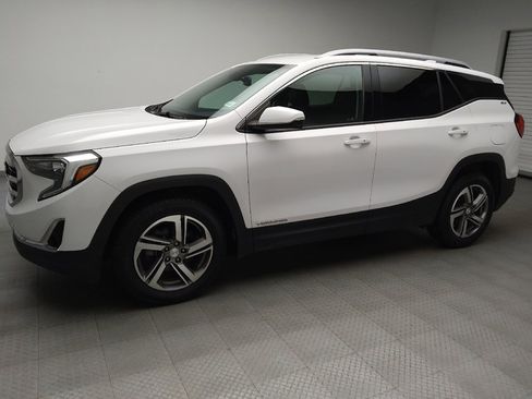 Used 2020 GMC Terrain SLT w/ LPO, Floor Liner Package AWD/4WD image 2