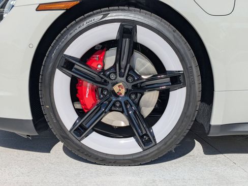 New 2026 Porsche Taycan 4S image 30