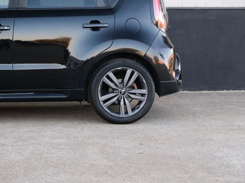 Used 2016 Kia Soul + w/ Tarmac Special Edition image 10