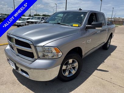 Used 2020 RAM 1500 Classic SLT w/ Luxury Group