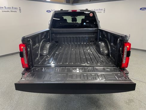 New 2026 Ford F350 Lariat w/ FX4 Off-Road Package image 30