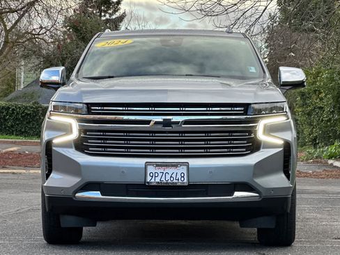 Used 2024 Chevrolet Tahoe Premier w/ Premium Package image 8