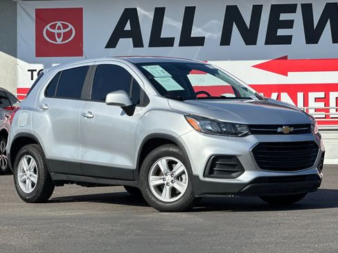 Used 2020 Chevrolet Trax LS w/ Tint and Cruise Package image 8
