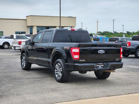 Used 2021 Ford F150 XL w/ STX Appearance Package RWD image 4