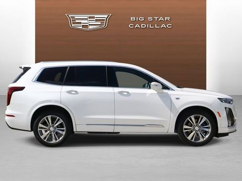 Used 2023 Cadillac XT6 Premium Luxury w/ Technology Package image 6