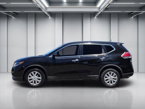 Used 2015 Nissan Rogue S FWD image 7