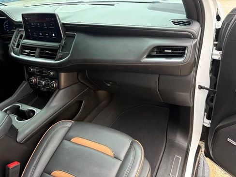 Used 2024 GMC Yukon AT4 w/ Max Trailering Package AWD/4WD image 16