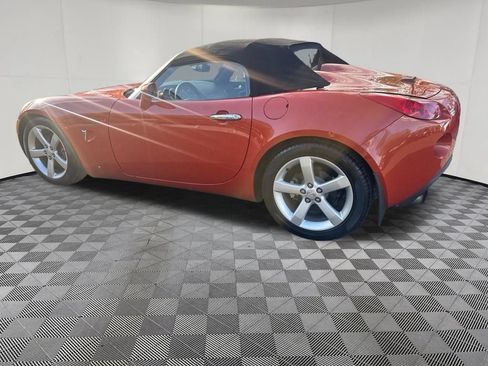 Used 2008 Pontiac Solstice GXP RWD image 18