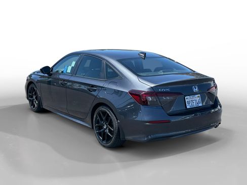 Used 2025 Honda Civic Sport image 3