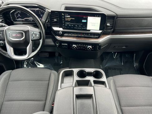 Used 2023 GMC Sierra 1500 SLE AWD/4WD image 13