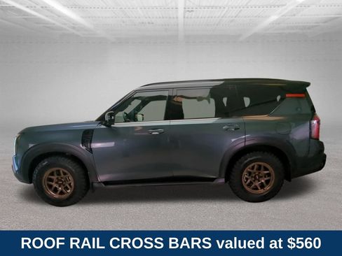 Used 2025 Nissan Armada PRO-4X AWD/4WD image 3
