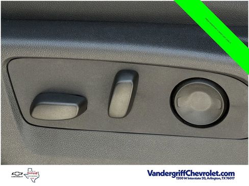 Used 2025 GMC Sierra 1500 AT4 w/ AT4 Premium Package AWD/4WD image 20