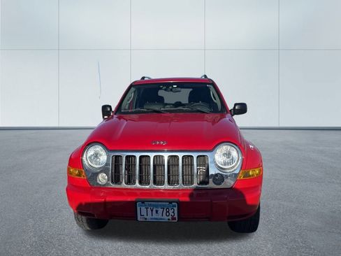 Used 2005 Jeep Liberty Limited image 12