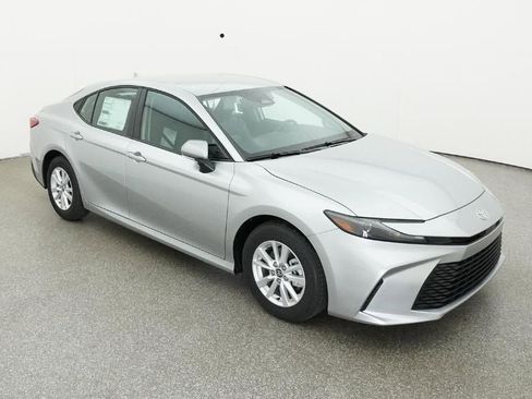 New 2026 Toyota Camry LE image 29