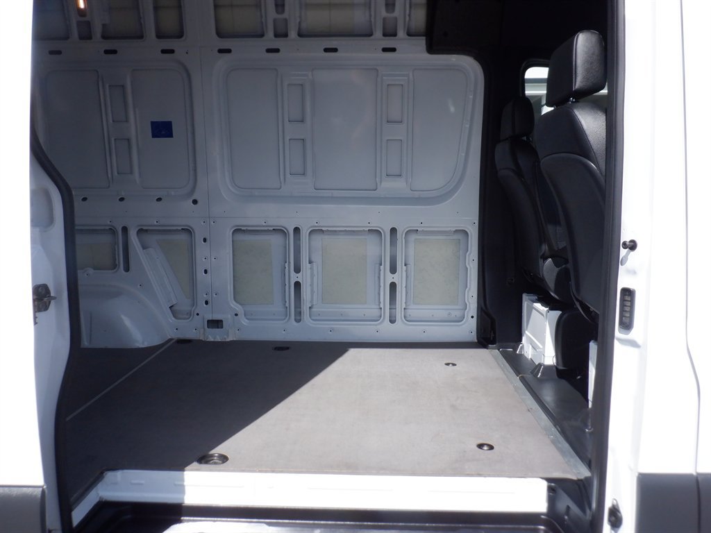 Used 2025 Mercedes-Benz Sprinter 2500 image 9
