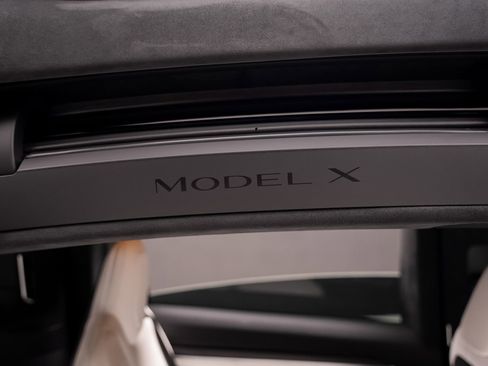 Used 2023 Tesla Model X Plaid image 68
