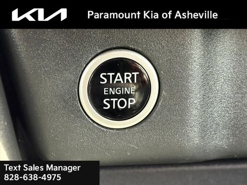 Used 2023 Nissan Rogue S image 13