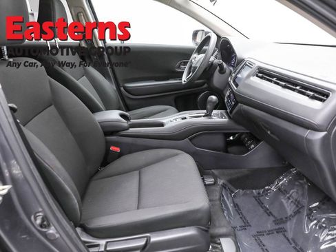 Used 2017 Honda HR-V EX image 23