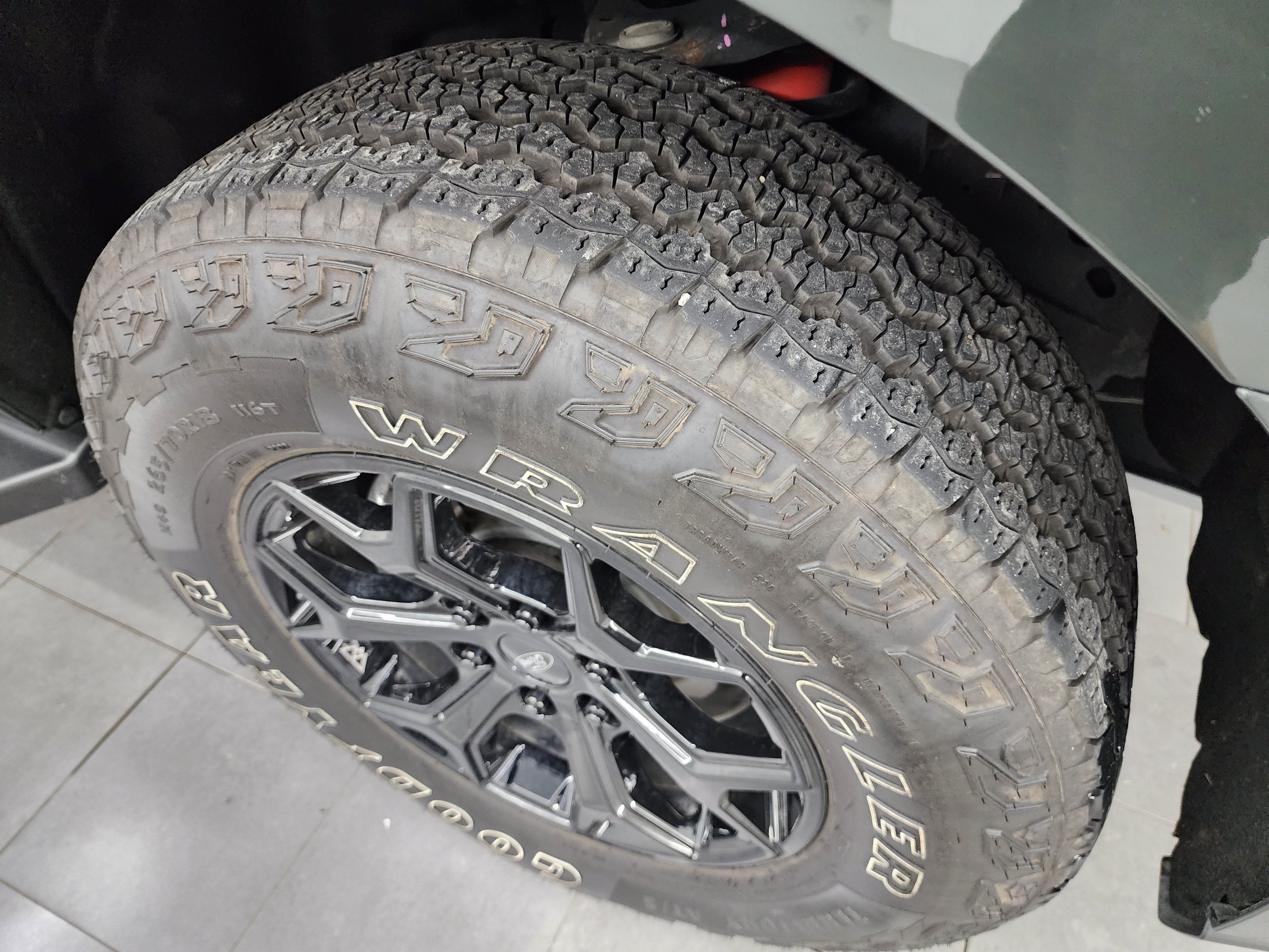 Used 2022 Ford Expedition Timberline AWD/4WD image 3