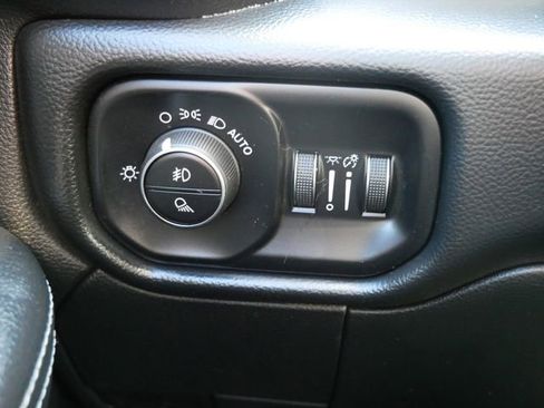 Used 2020 RAM 2500 Big Horn w/ Level 1 Equipment Group image 25