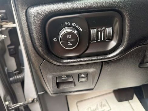 Used 2019 RAM 1500 Sport w/ Level 2 Equipment Group image 36