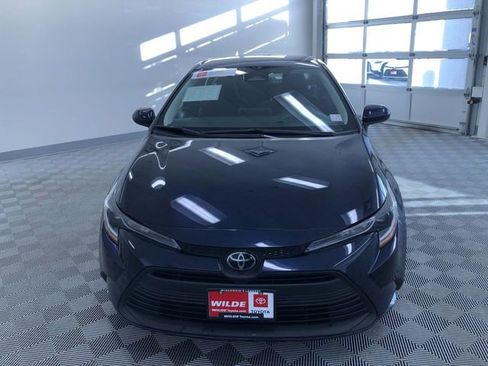Certified 2025 Toyota Corolla LE image 14