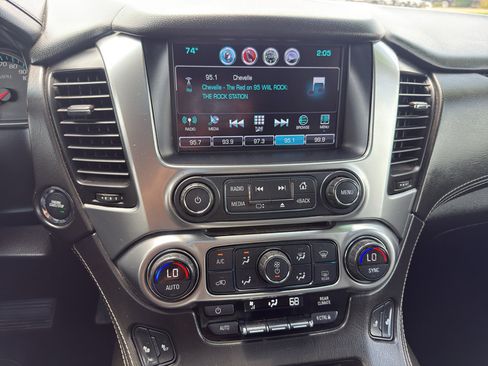 Used 2016 Chevrolet Tahoe LT w/ Luxury Package AWD/4WD image 15