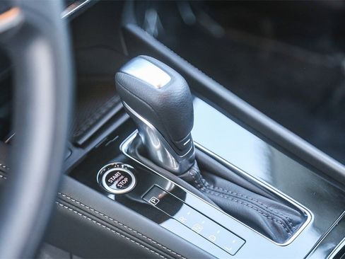 Certified 2024 Nissan Kicks SV w/ Interior Electronics Package image 18