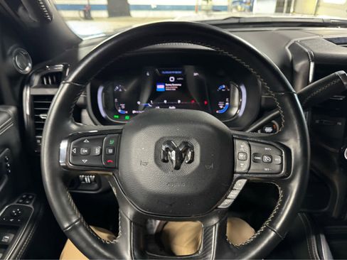 Used 2024 RAM 3500 Limited image 19