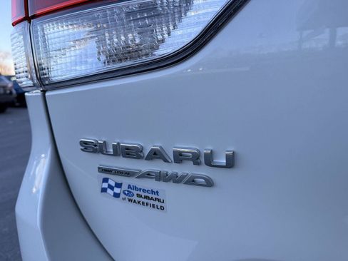 Certified 2023 Subaru Forester Limited image 39