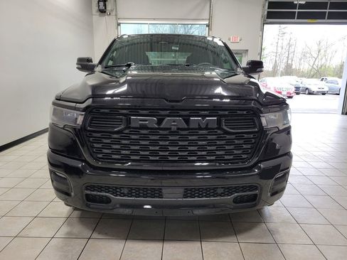 New 2026 RAM 1500 4x4 Crew Cab image 2