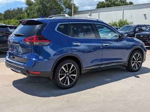 Used 2019 Nissan Rogue SL w/ Premium Package FWD image 5