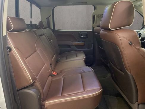 Used 2014 Chevrolet Silverado 1500 High Country w/ High Country Premium Package AWD/4WD image 24