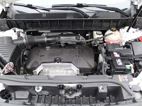 Used 2017 GMC Acadia SLT image 18