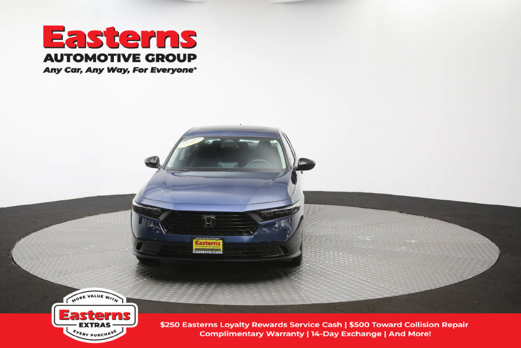 Used 2025 Honda Accord SE image 54