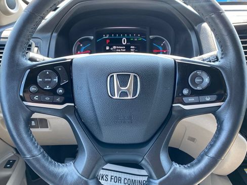 Used 2022 Honda Pilot Touring image 30