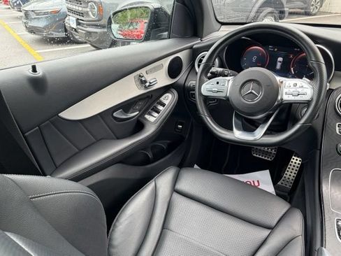 Used 2021 Mercedes-Benz GLC 300 4MATIC w/ AMG Line image 31