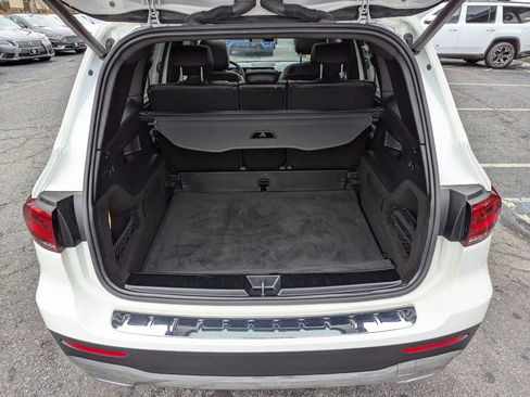 Used 2021 Mercedes-Benz GLB 250 4MATIC image 47